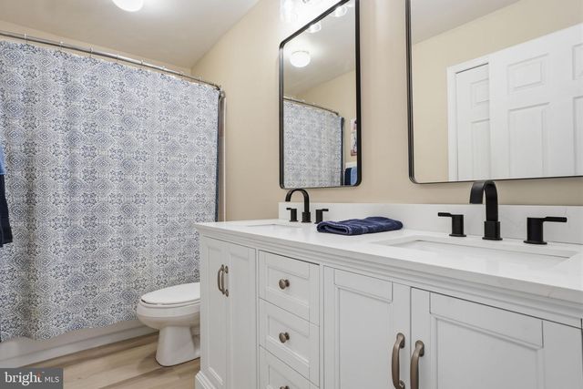 503 HEATONS MILL DR, Langhorne, PA 19047