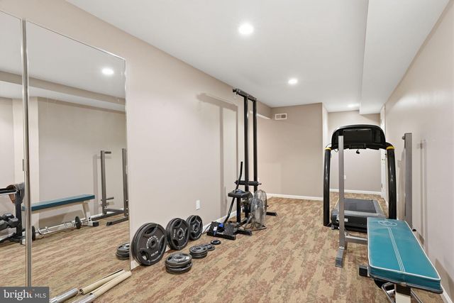 503 HEATONS MILL DR, Langhorne, PA 19047