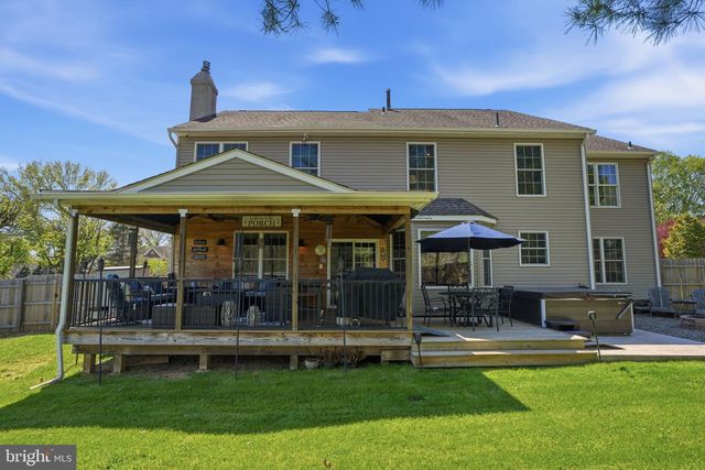 503 HEATONS MILL DR, Langhorne, PA 19047