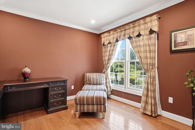 503 HEATONS MILL DR, Langhorne, PA 19047