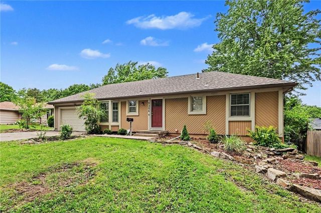 9306 E 82nd Street, Raytown, MO 64138