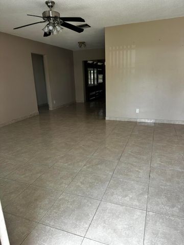 7009 NW 66th Terrace, Tamarac, FL 33321