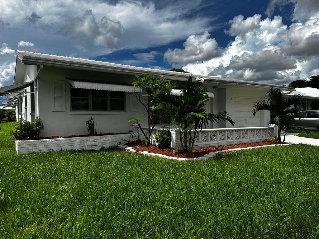 7009 NW 66th Terrace, Tamarac, FL 33321