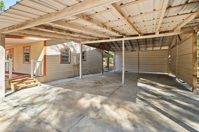 180 Butler Drive, Cleveland, TX 77328