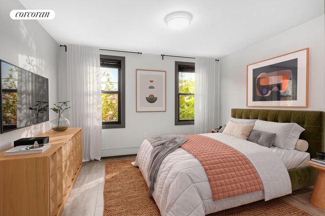 889 HERKIMER Street, New York City, NY 11233