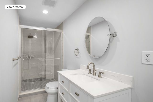 889 HERKIMER Street, New York City, NY 11233