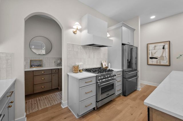 5801 Fairfax Avenue, Edina, MN 55424