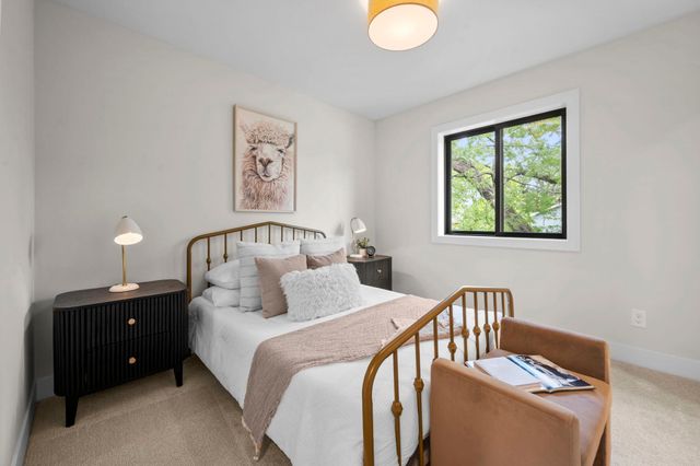 5801 Fairfax Avenue, Edina, MN 55424