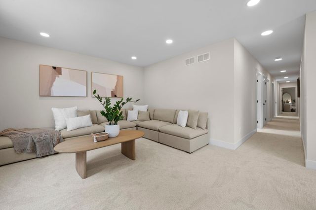 5801 Fairfax Avenue, Edina, MN 55424
