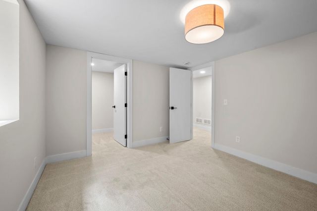 5801 Fairfax Avenue, Edina, MN 55424