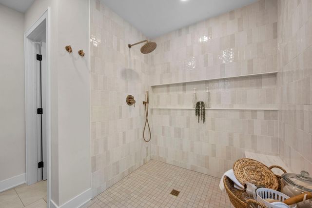 5801 Fairfax Avenue, Edina, MN 55424