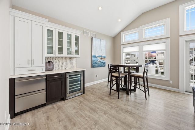 11 Anne Lane, Beach Haven West, NJ 08050