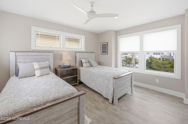 11 Anne Lane, Beach Haven West, NJ 08050
