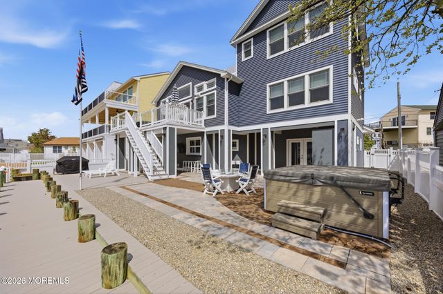 11 Anne Lane, Beach Haven West, NJ 08050