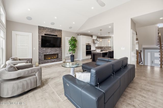 11 Anne Lane, Beach Haven West, NJ 08050
