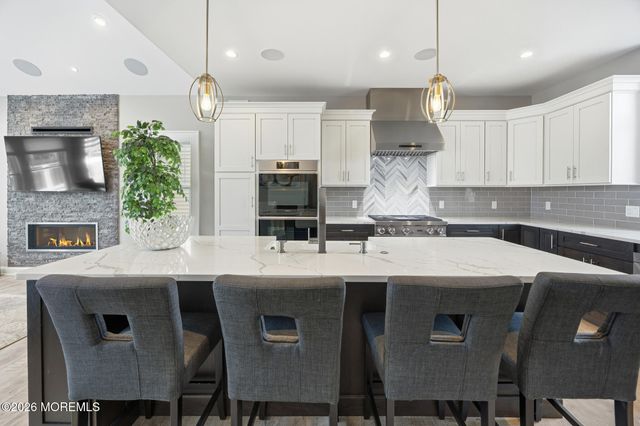11 Anne Lane, Beach Haven West, NJ 08050