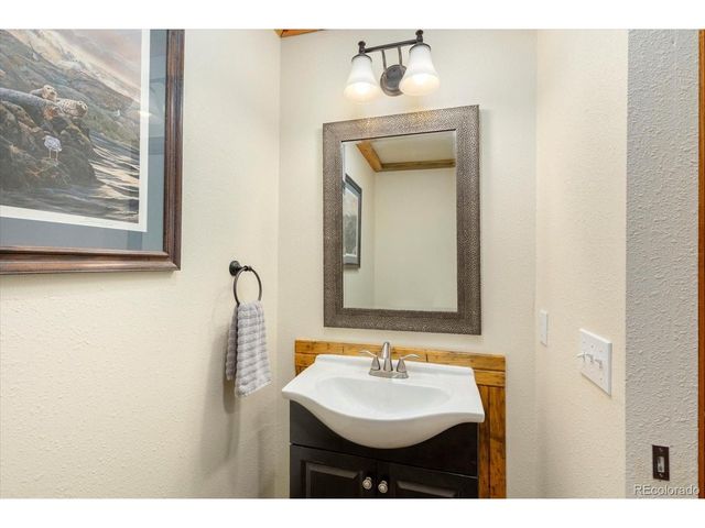 937 Pitchfork Rd, Hartsel, CO 80449