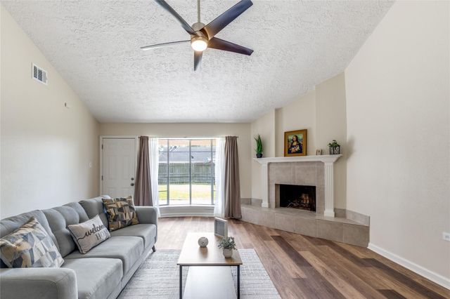 6731 Cloud Swept Lane, Houston, TX 77086