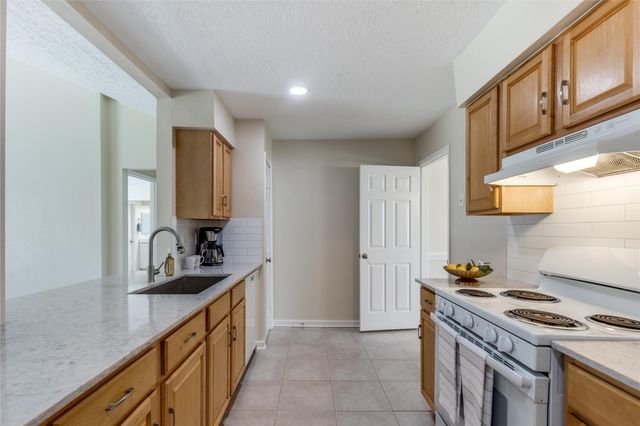 6731 Cloud Swept Lane, Houston, TX 77086