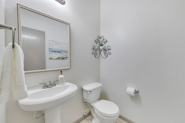 1056 Cabot Cove, Dickinson, TX 77539