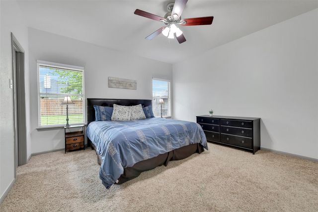 1056 Cabot Cove, Dickinson, TX 77539