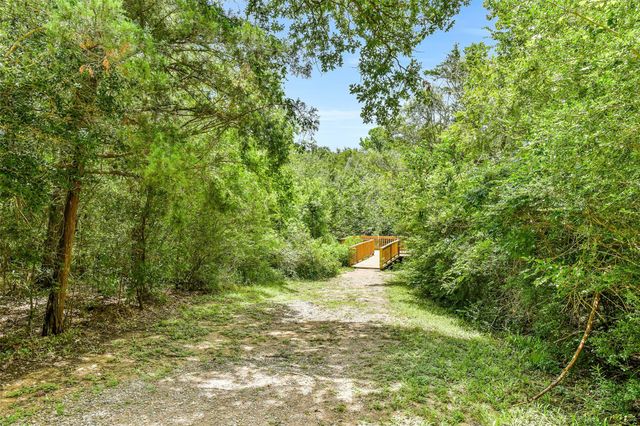 1056 Cabot Cove, Dickinson, TX 77539