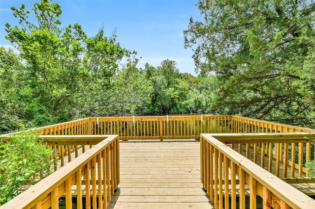 1056 Cabot Cove, Dickinson, TX 77539