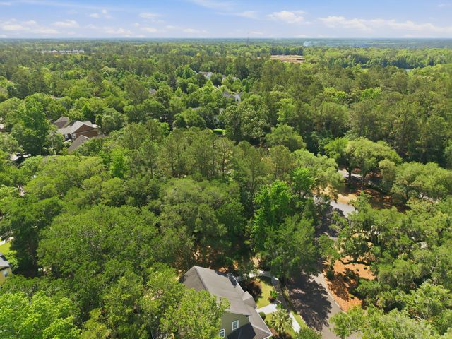 312 Hundred Oaks Parkway, Summerville, SC 29483