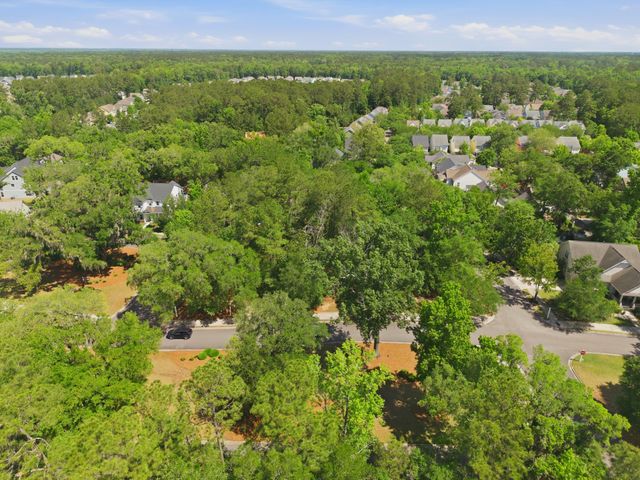 312 Hundred Oaks Parkway, Summerville, SC 29483