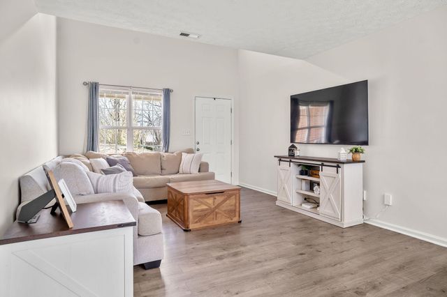 289 Lucille Drive, Lexington, KY 40511