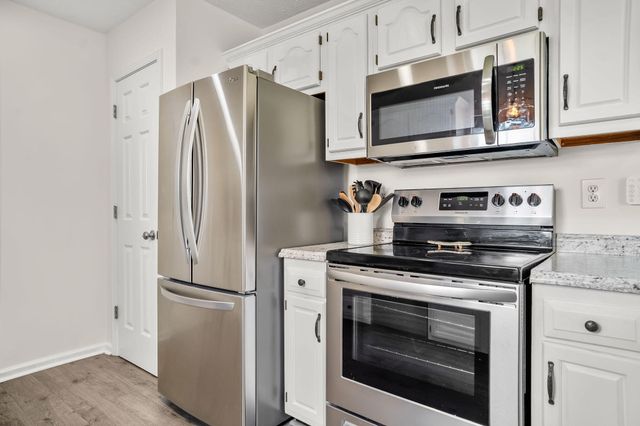 289 Lucille Drive, Lexington, KY 40511