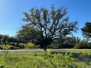 461 Feather Bay Boulevard, Brownwood, TX 76801