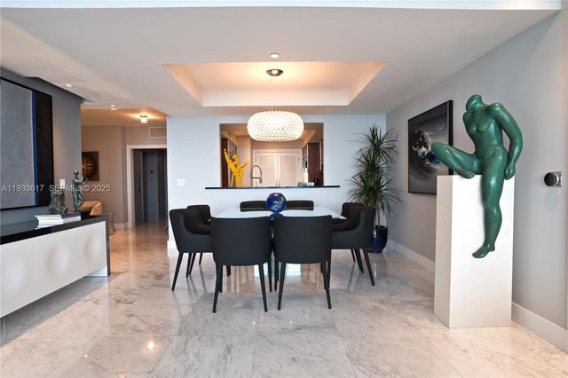 1331 Brickell Bay Dr 1609, Miami, FL 33131