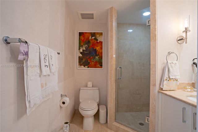 1331 Brickell Bay Dr 1609, Miami, FL 33131