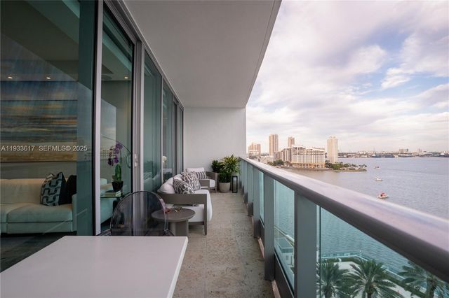 1331 Brickell Bay Dr 1609, Miami, FL 33131
