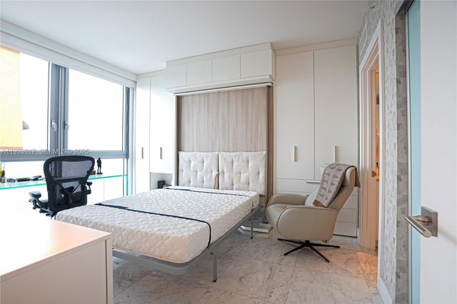 1331 Brickell Bay Dr 1609, Miami, FL 33131