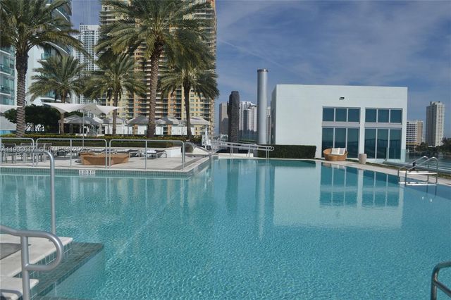 1331 Brickell Bay Dr 1609, Miami, FL 33131