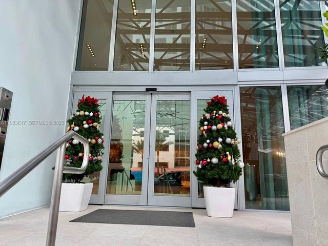 1331 Brickell Bay Dr 1609, Miami, FL 33131