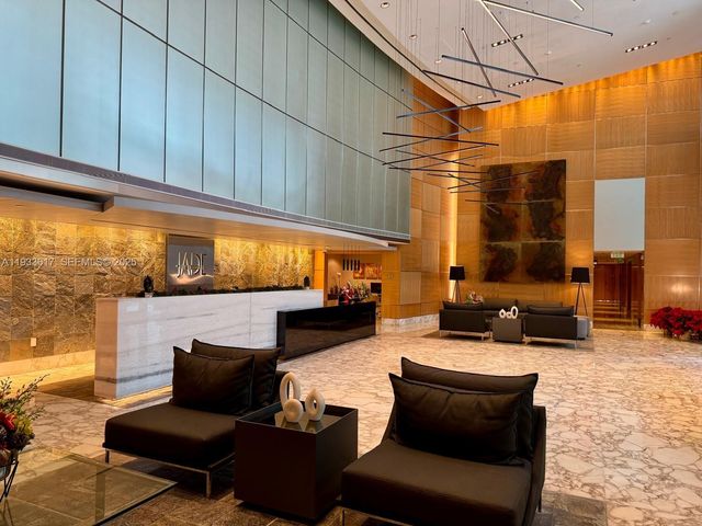 1331 Brickell Bay Dr 1609, Miami, FL 33131