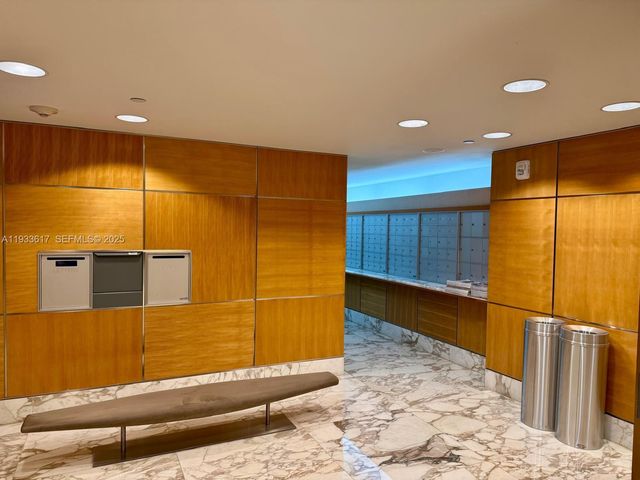 1331 Brickell Bay Dr 1609, Miami, FL 33131