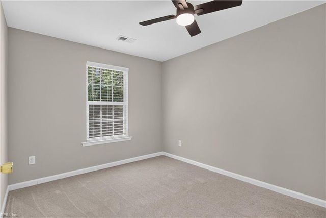 501 Alexia LN, Yorktown, VA 23690