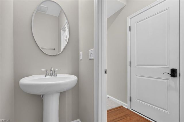501 Alexia LN, Yorktown, VA 23690