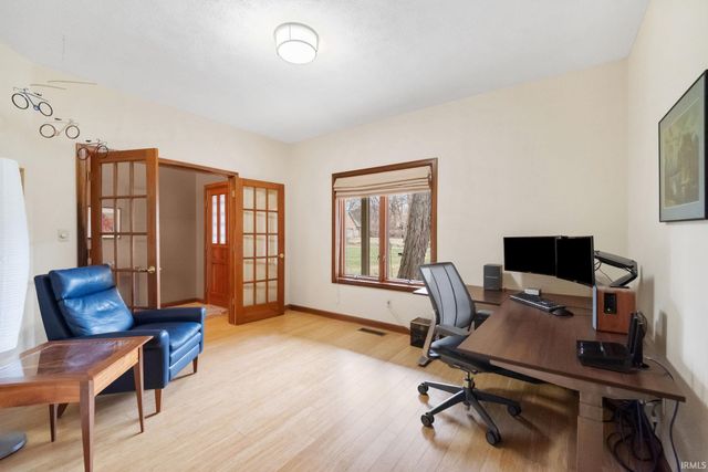 1238 Old Mill Lane, Lafayette, IN 47905