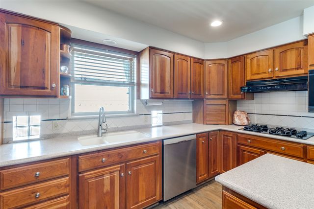 184 Classen Drive, Dallas, TX 75218