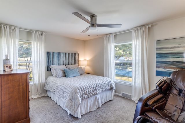 184 Classen Drive, Dallas, TX 75218