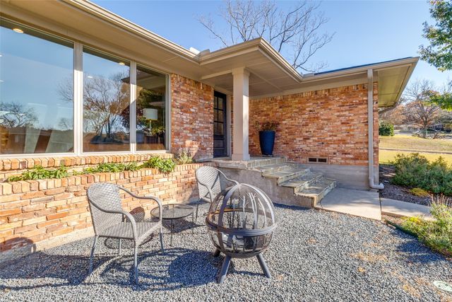 184 Classen Drive, Dallas, TX 75218