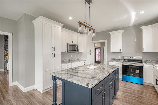 43 Cedar Ridge Drive, London, KY 40744