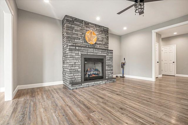 43 Cedar Ridge Drive, London, KY 40744
