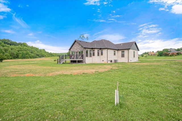 43 Cedar Ridge Drive, London, KY 40744