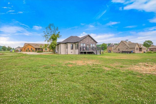 43 Cedar Ridge Drive, London, KY 40744